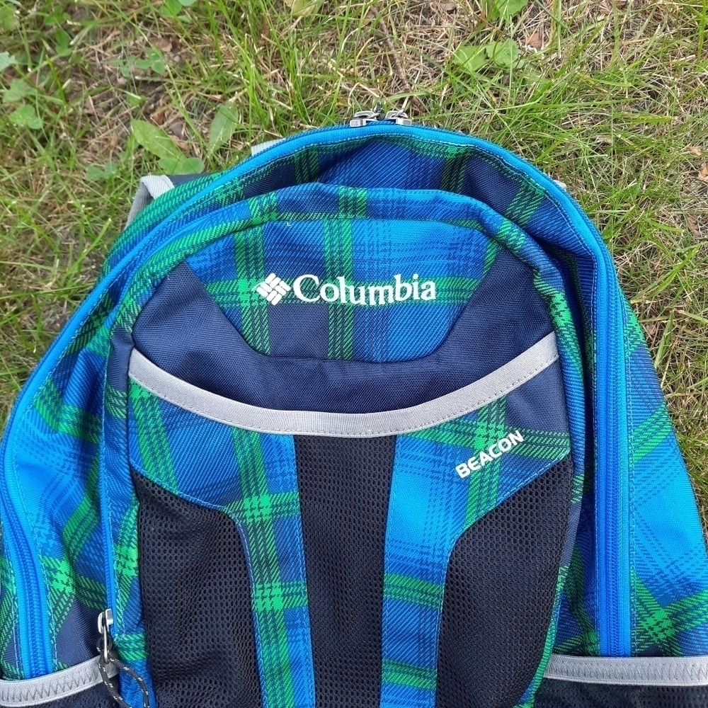 🛍 Columbia Beacon Daypack Backpack 2 water bottle pockets blue green plaid - Picture 3 of 14